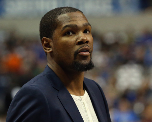 更是对一名 更是对一名