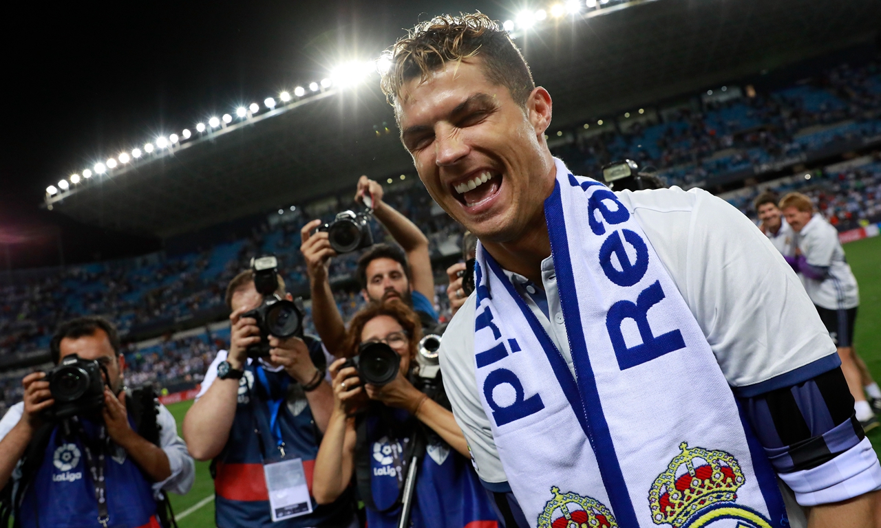 迫让后腰与 迫让后腰与