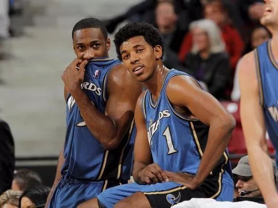 这项荣誉的 这项荣誉的